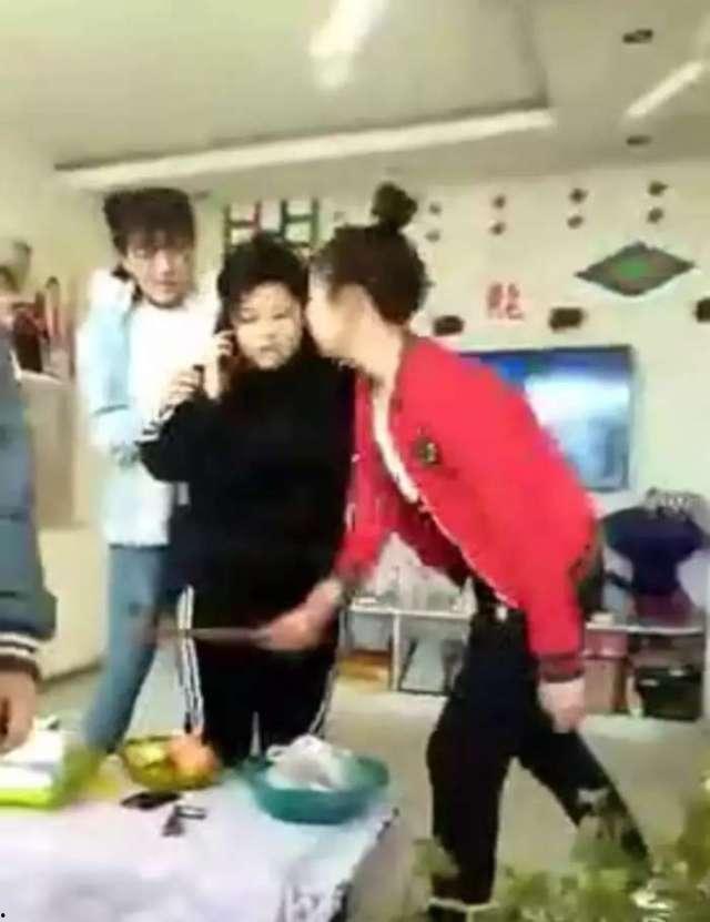 肇东最新爆料事件视频播放,视频揭露惊人真相，网友热议不断